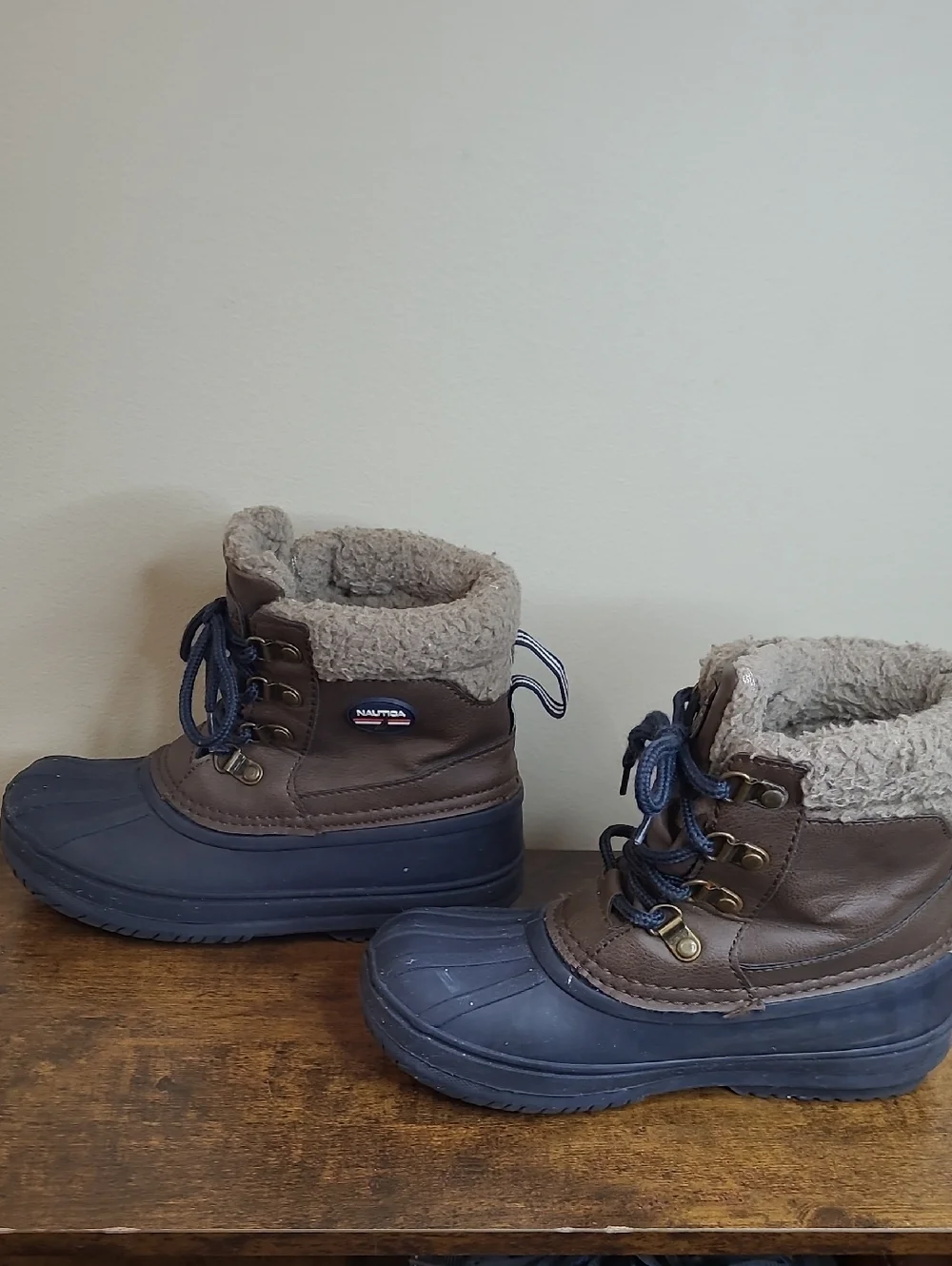 Nautica Brown & Navy Blue YARMUK Snow/Water Boots size 1